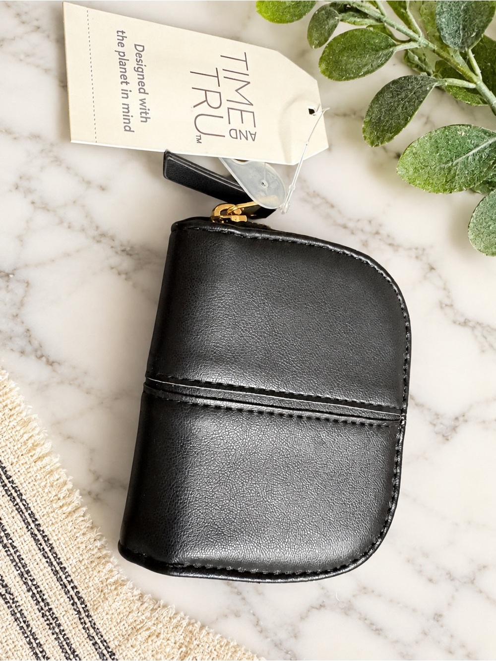 Time and Tru Black Faux-Leather Zip Card & Coin Holder
